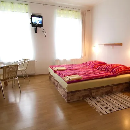 A5a 3* Karlovy Vary